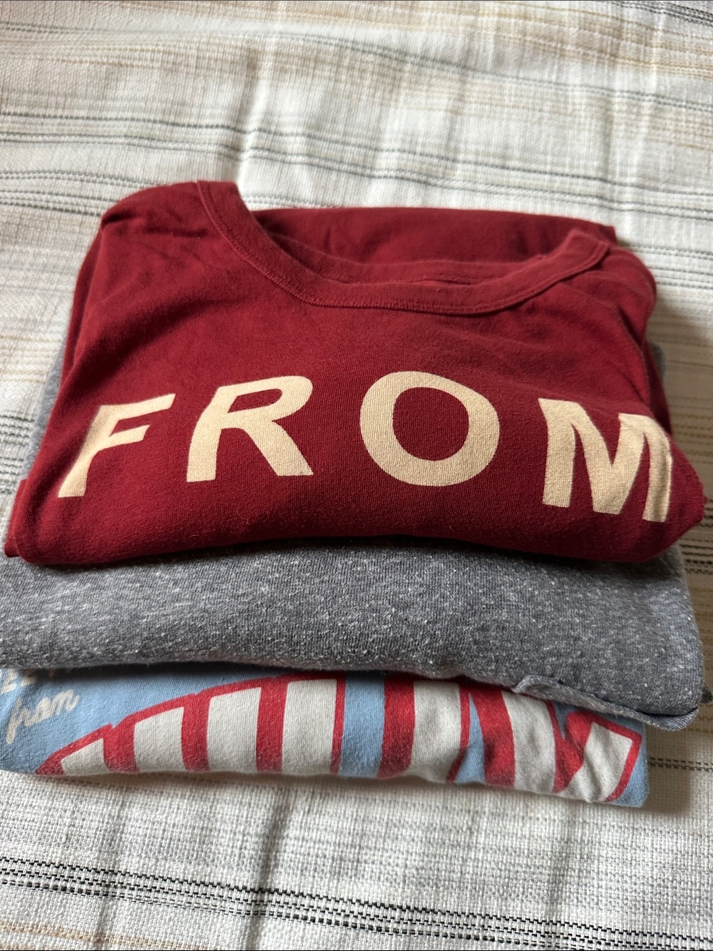 Tailgate..Set of 3 Graphic Philly Tees - Maroon, Light Blue, Heather Gray - Picture 9 of 9